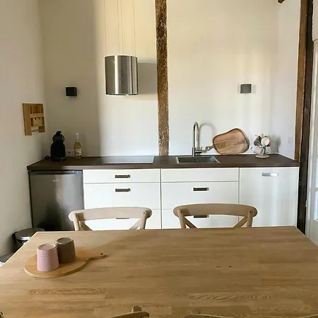 Peaceful Near Saint-savin Abbey Holiday home Journet