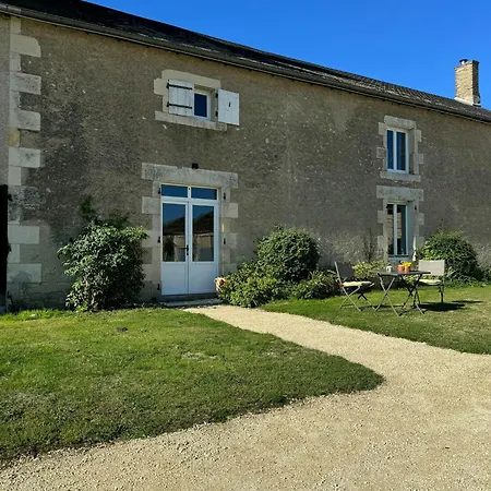 Holiday home Peaceful Near Saint-savin Abbey *